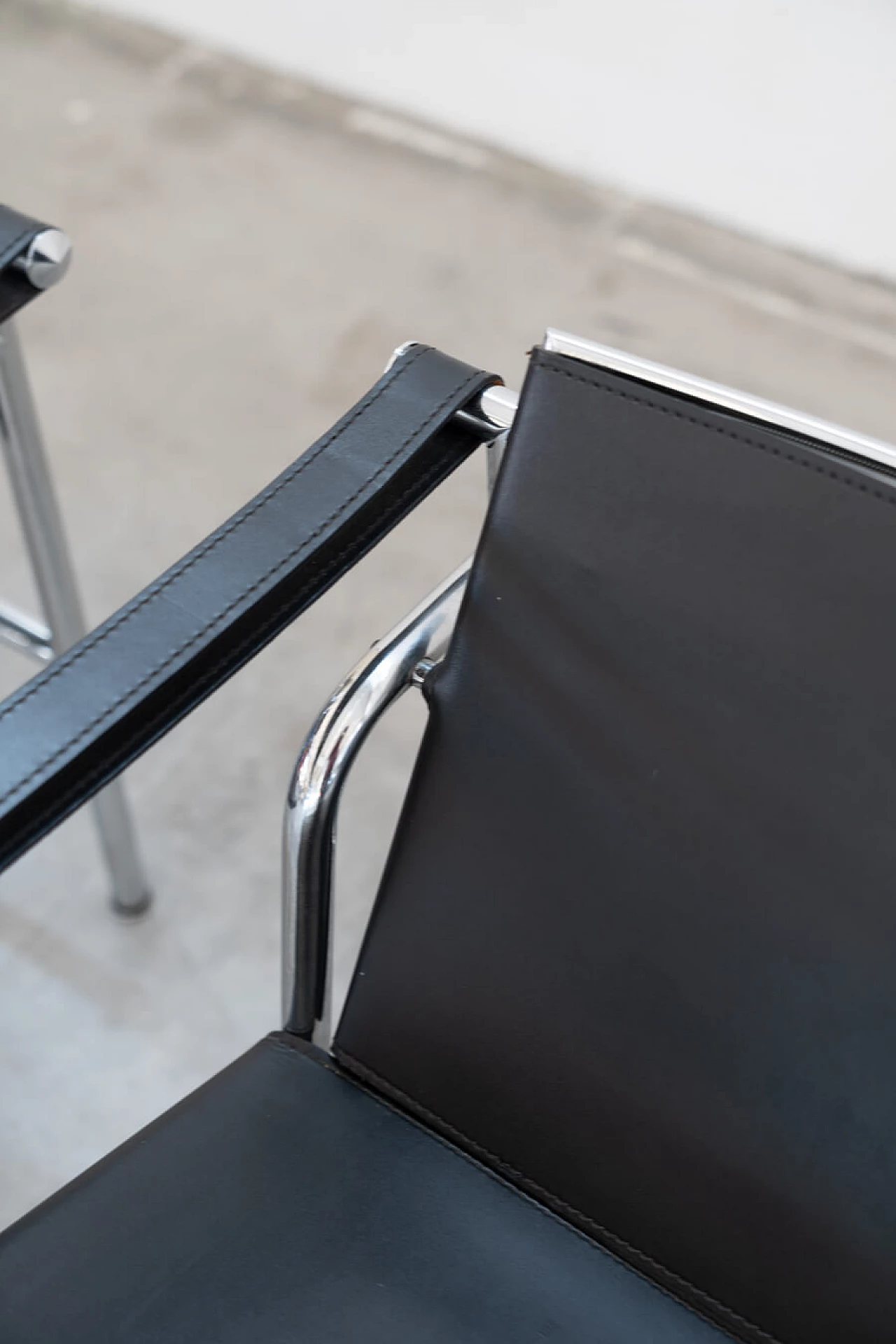 Pair of LC1 armchairs by Le Corbusier for Cassina, 1970s 3