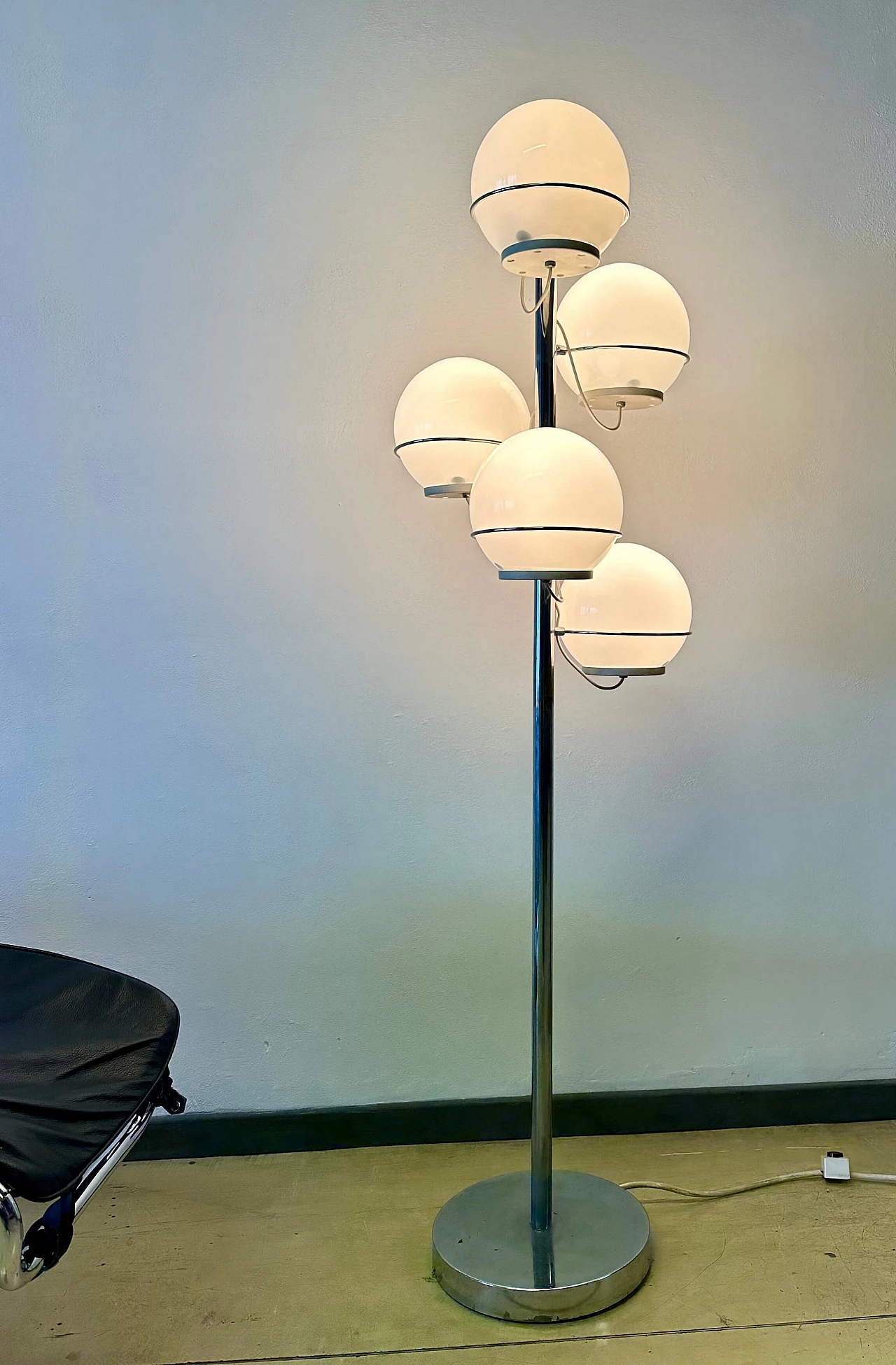 Five-light steel and glass floor lamp, 1970s 5