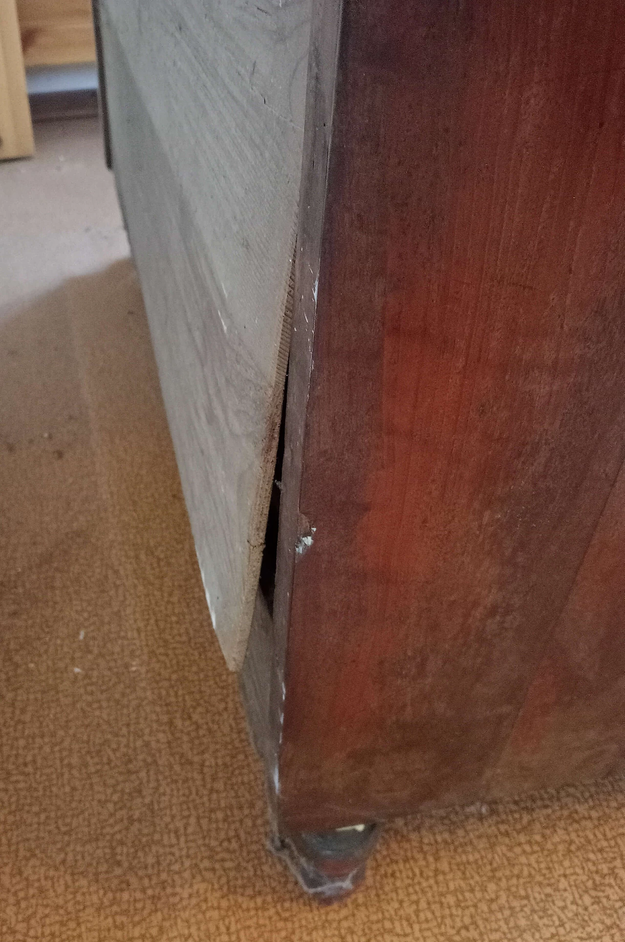 Cassettiera in legno impiallacciato, anni '40 2