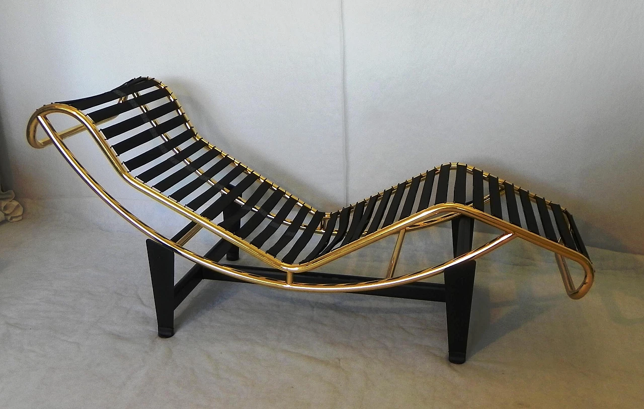 Chaise longue stile Bauhaus in metallo dorato e pelle, anni '80 4
