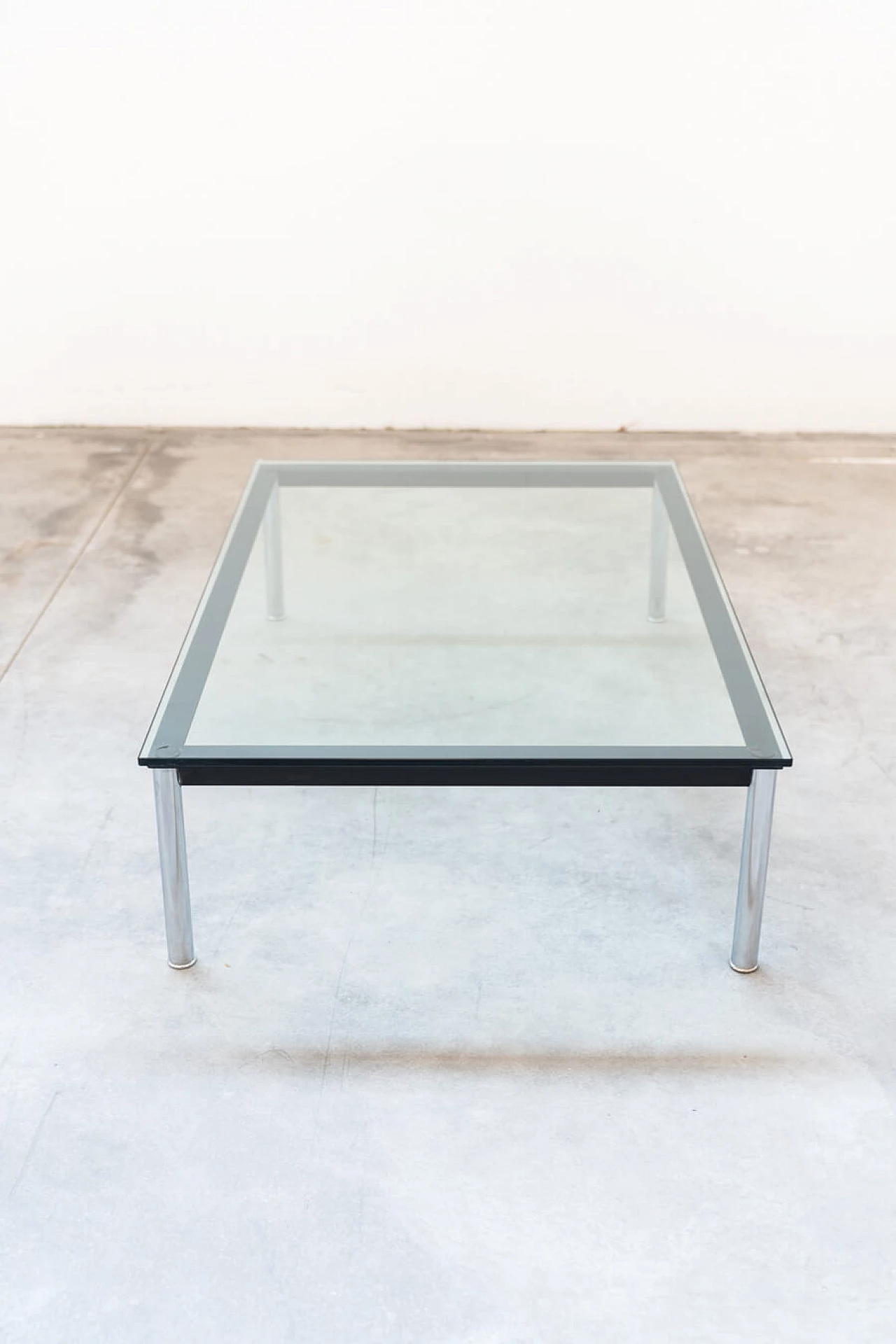 LCD 10 coffee table in chrome-plated steel and tempered glass by Le Corbusier for Cassina, 1970s 12