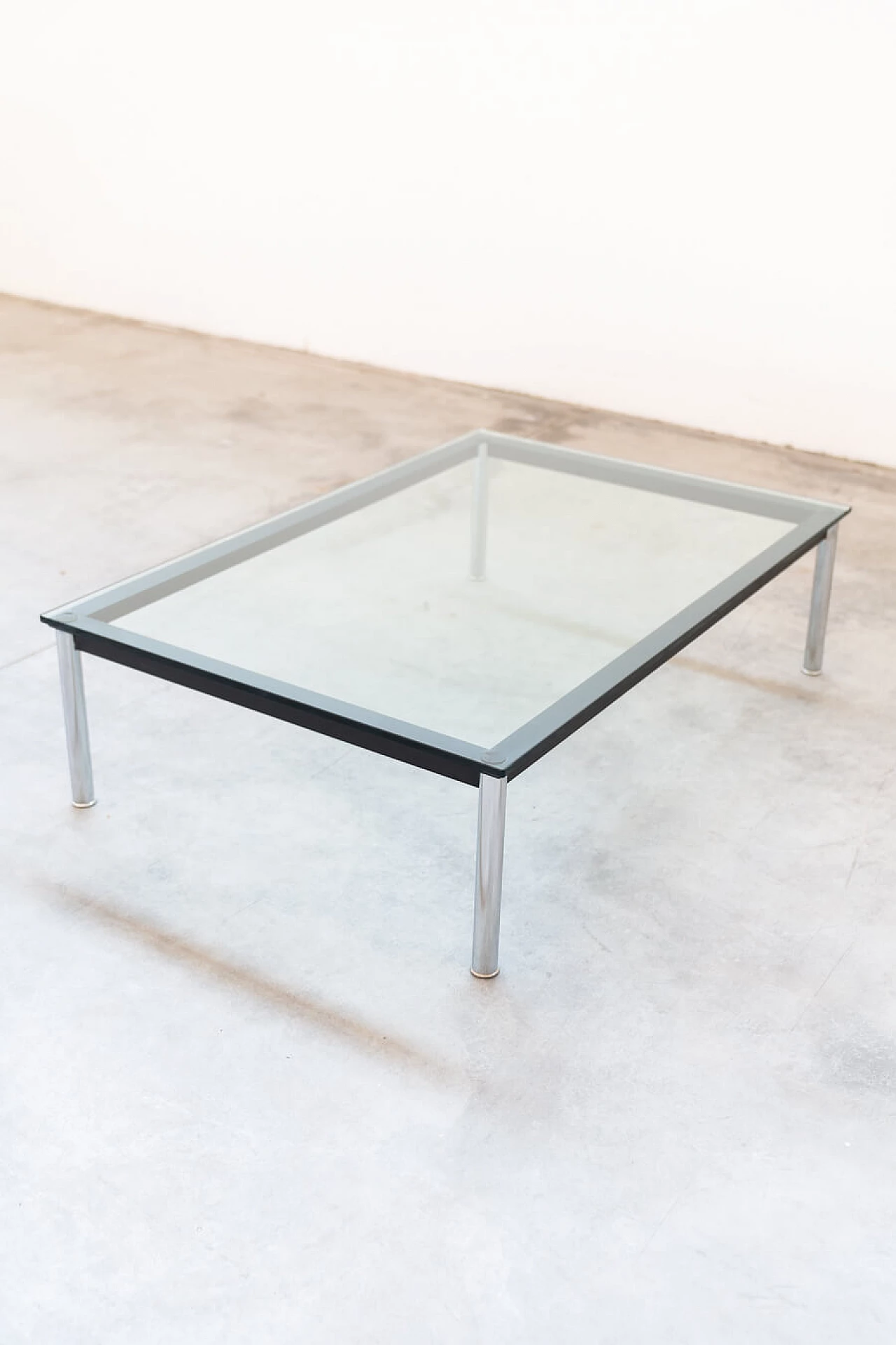 LCD 10 coffee table in chrome-plated steel and tempered glass by Le Corbusier for Cassina, 1970s 13