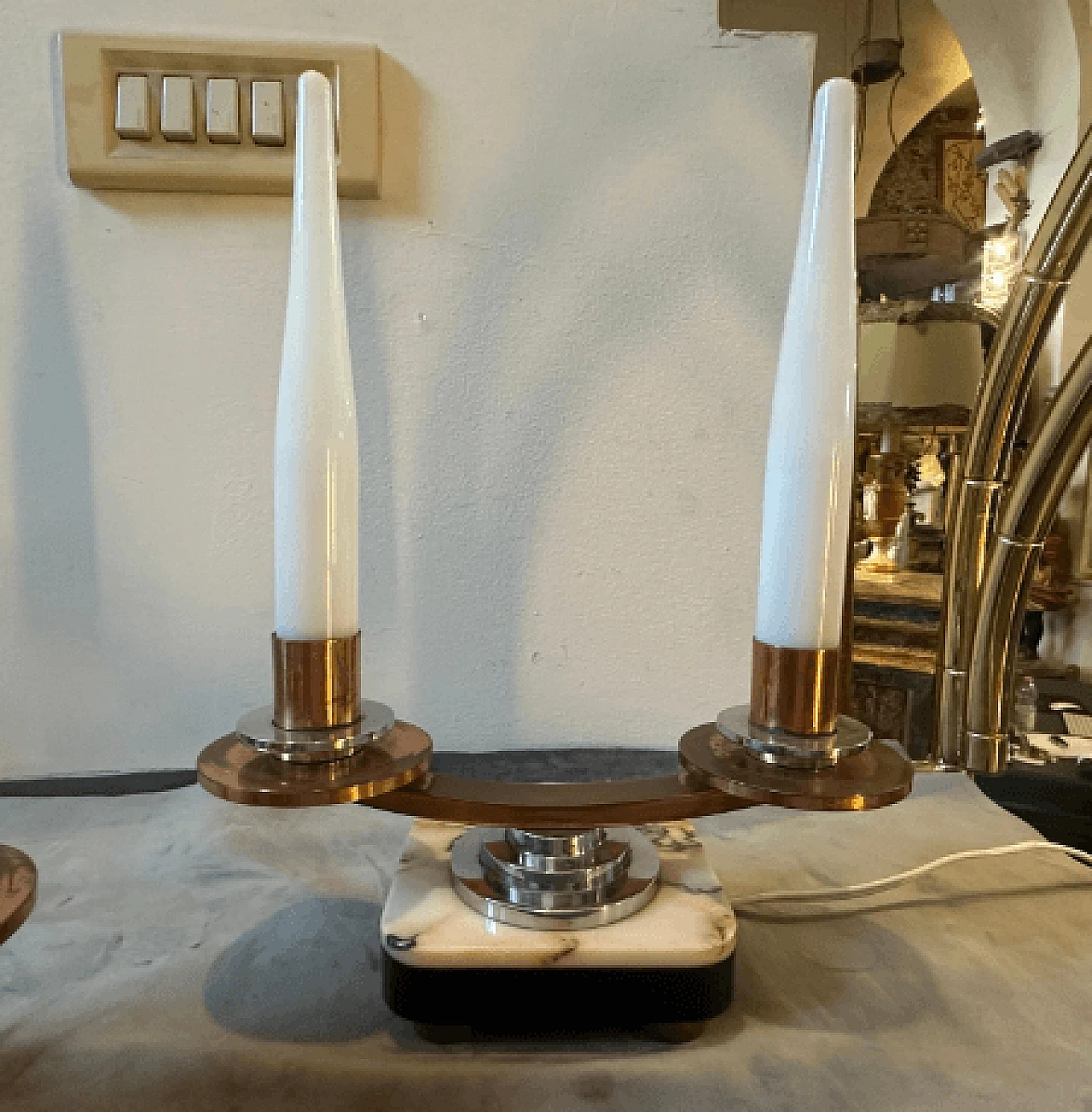 Coppia di lampade da tavolo Art Déco in metallo, marmo e vetro, anni '30 3