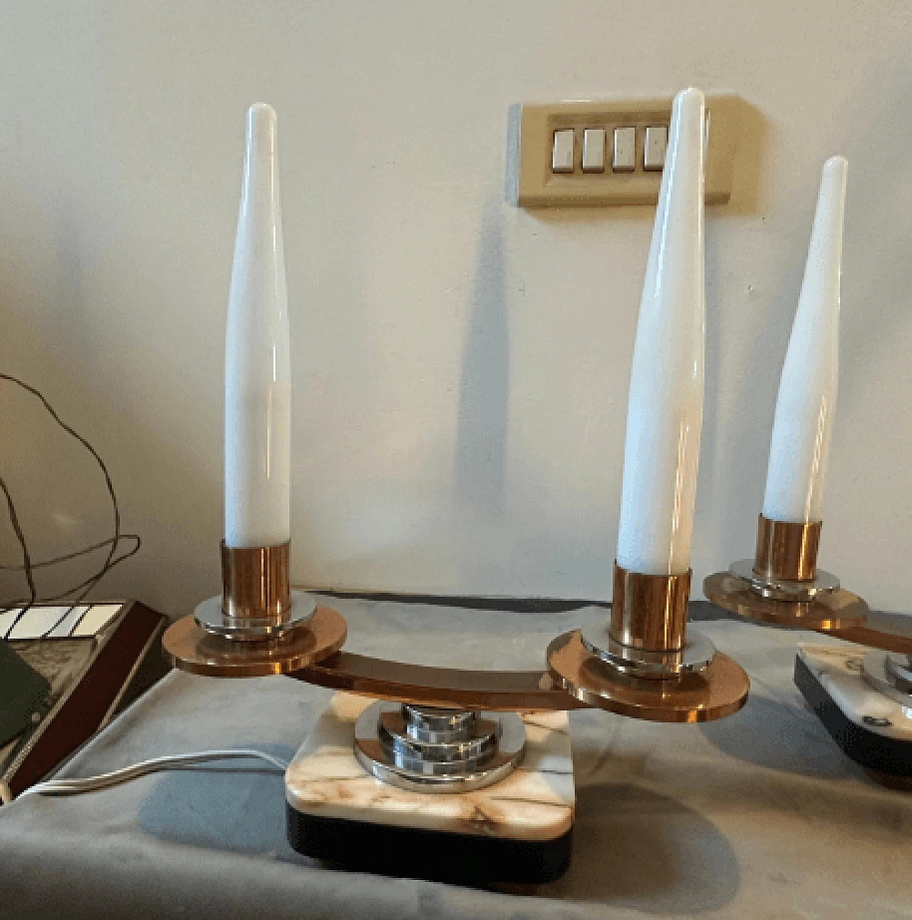 Coppia di lampade da tavolo Art Déco in metallo, marmo e vetro, anni '30 4
