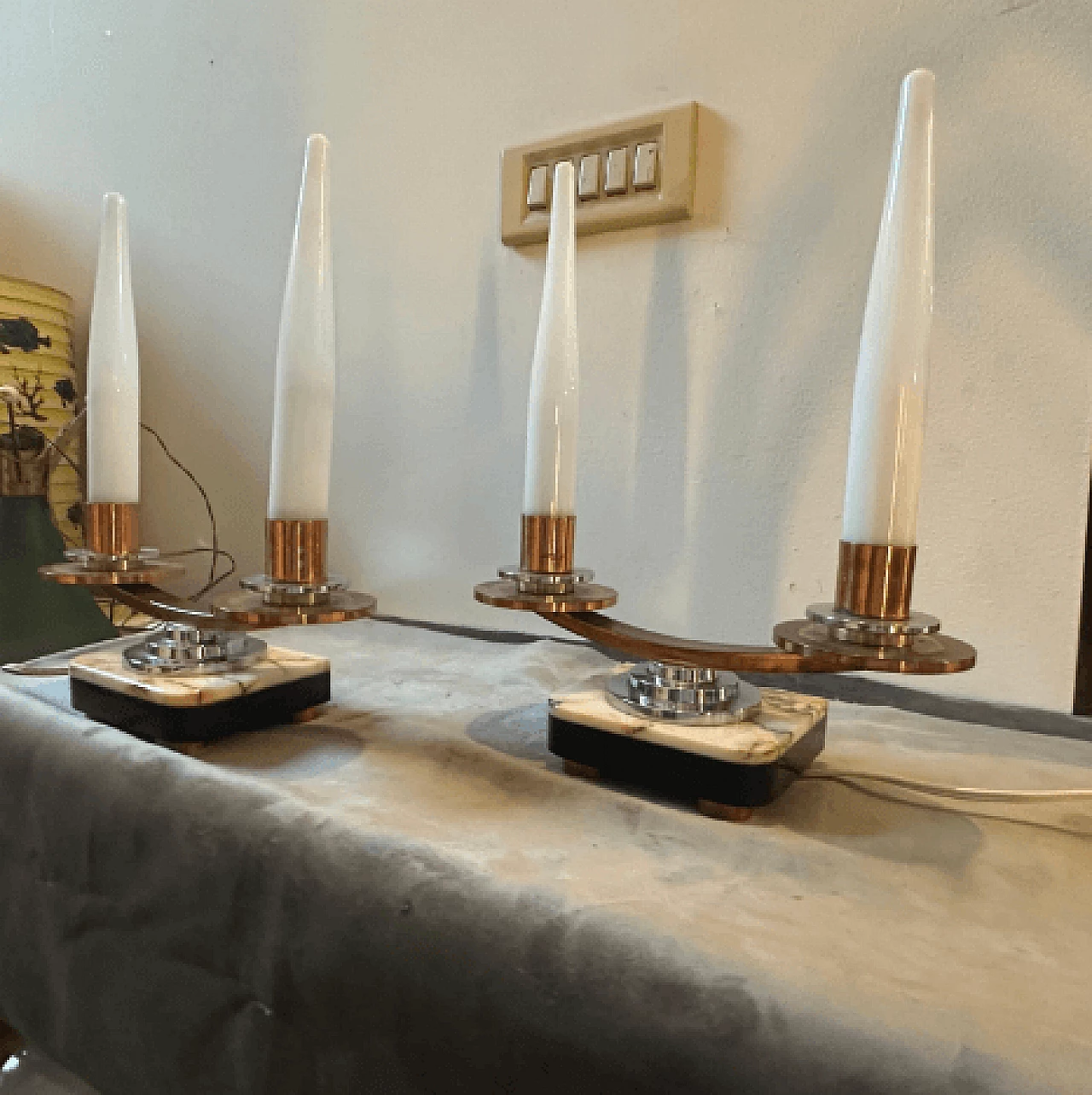 Coppia di lampade da tavolo Art Déco in metallo, marmo e vetro, anni '30 8