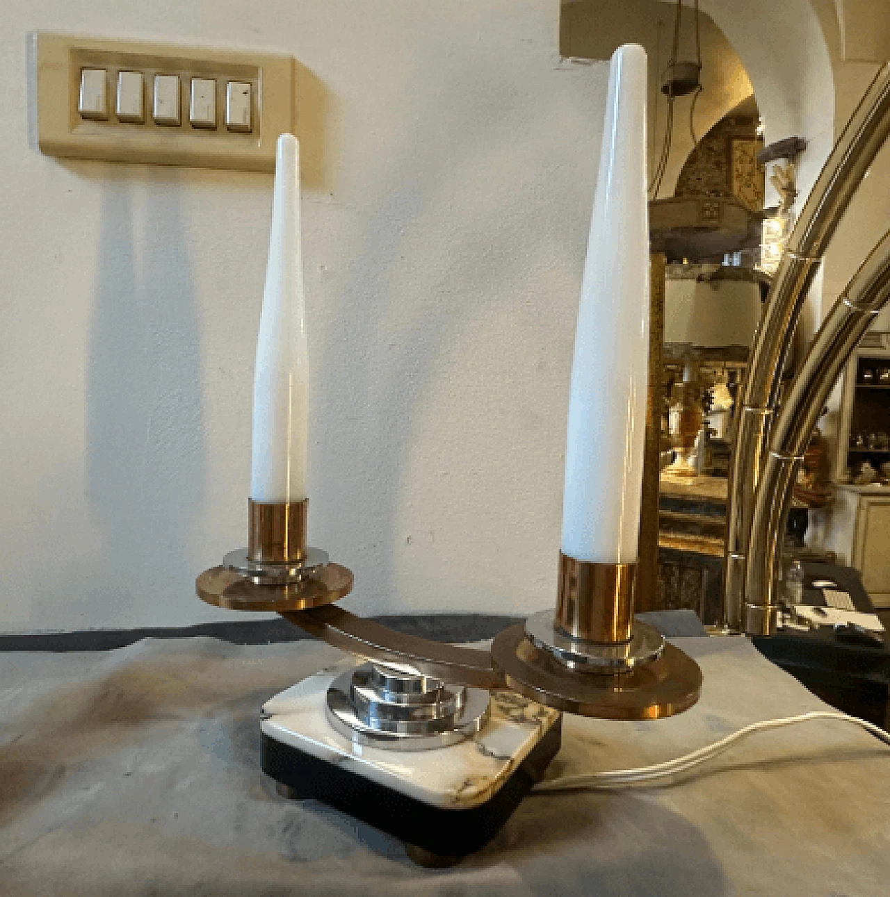 Coppia di lampade da tavolo Art Déco in metallo, marmo e vetro, anni '30 9