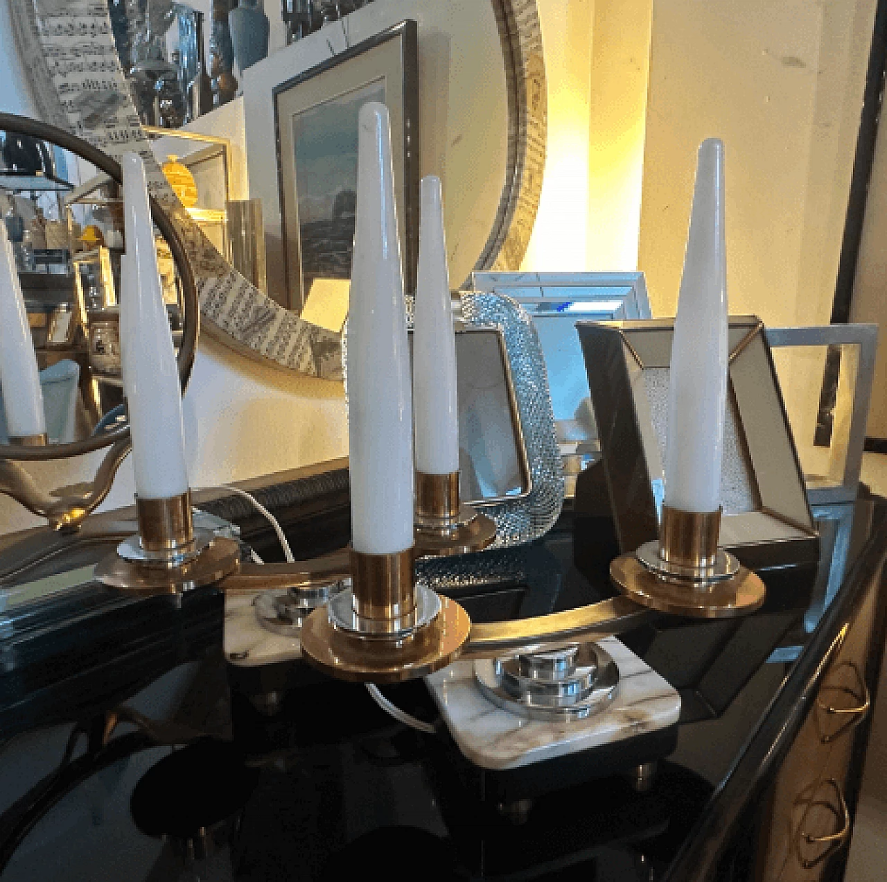 Coppia di lampade da tavolo Art Déco in metallo, marmo e vetro, anni '30 13
