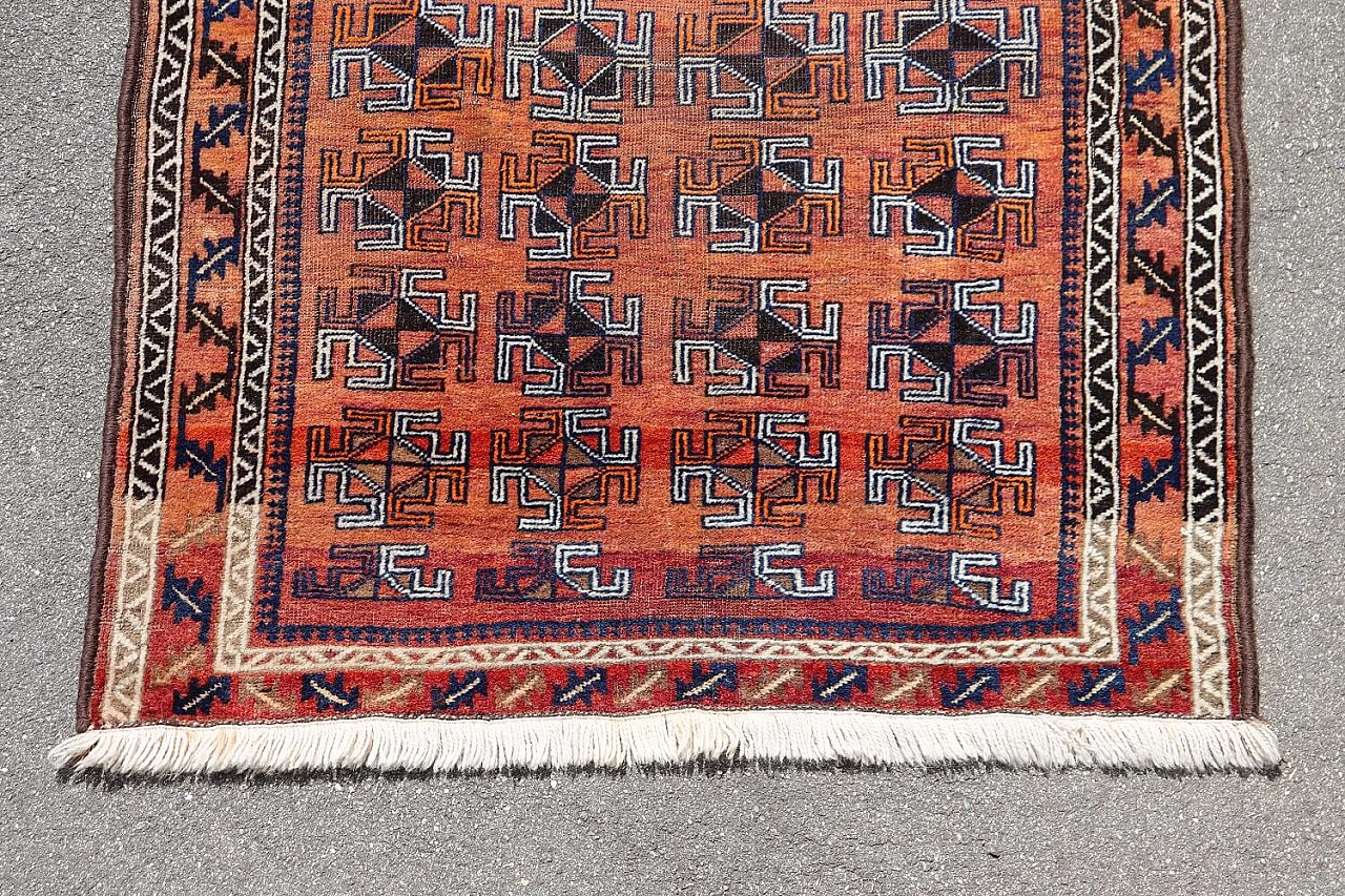 Tappeto Baluch in lana annodata a mano con disegno tribale geometrico, anni '30 2