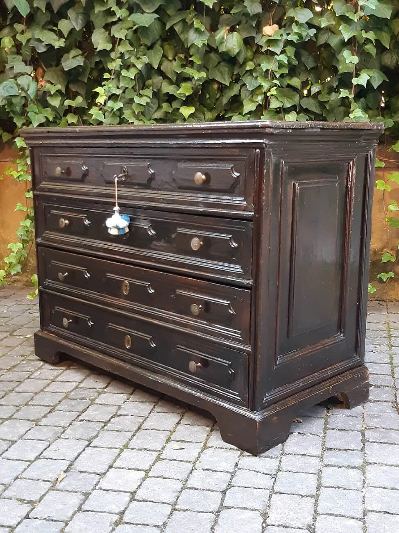 Lombard ebonized cherry wood canterano commode, late 17th century 4