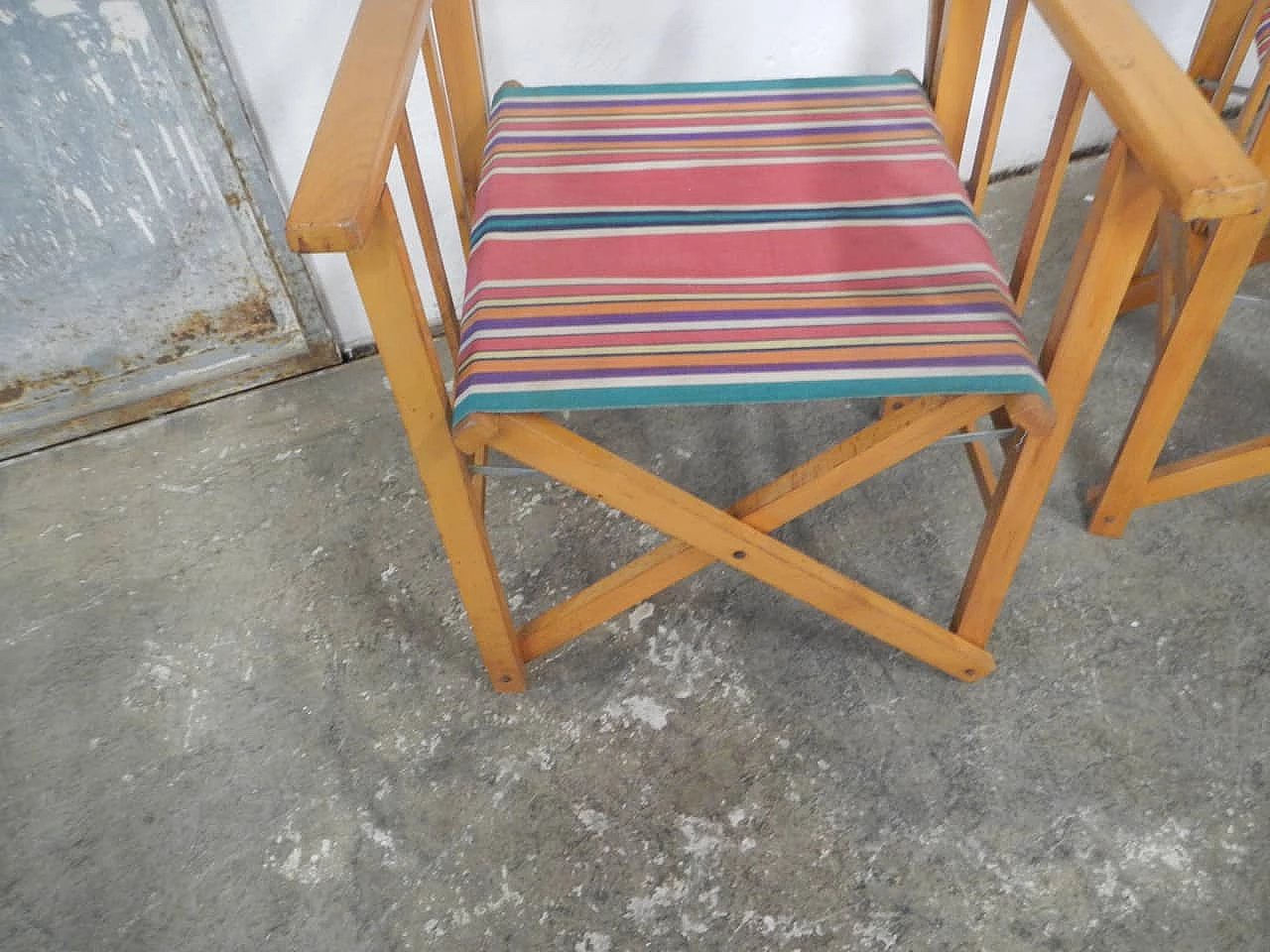 Coppia di sedie pieghevoli in abete e stoffa plastificata, anni '70 8