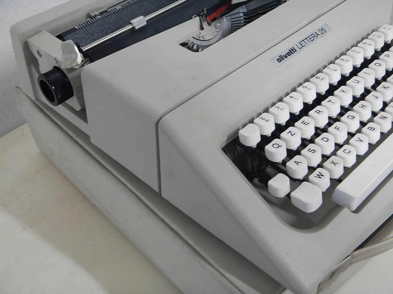 Macchina da scrivere 25 di Bellini per Olivetti, 1974 9