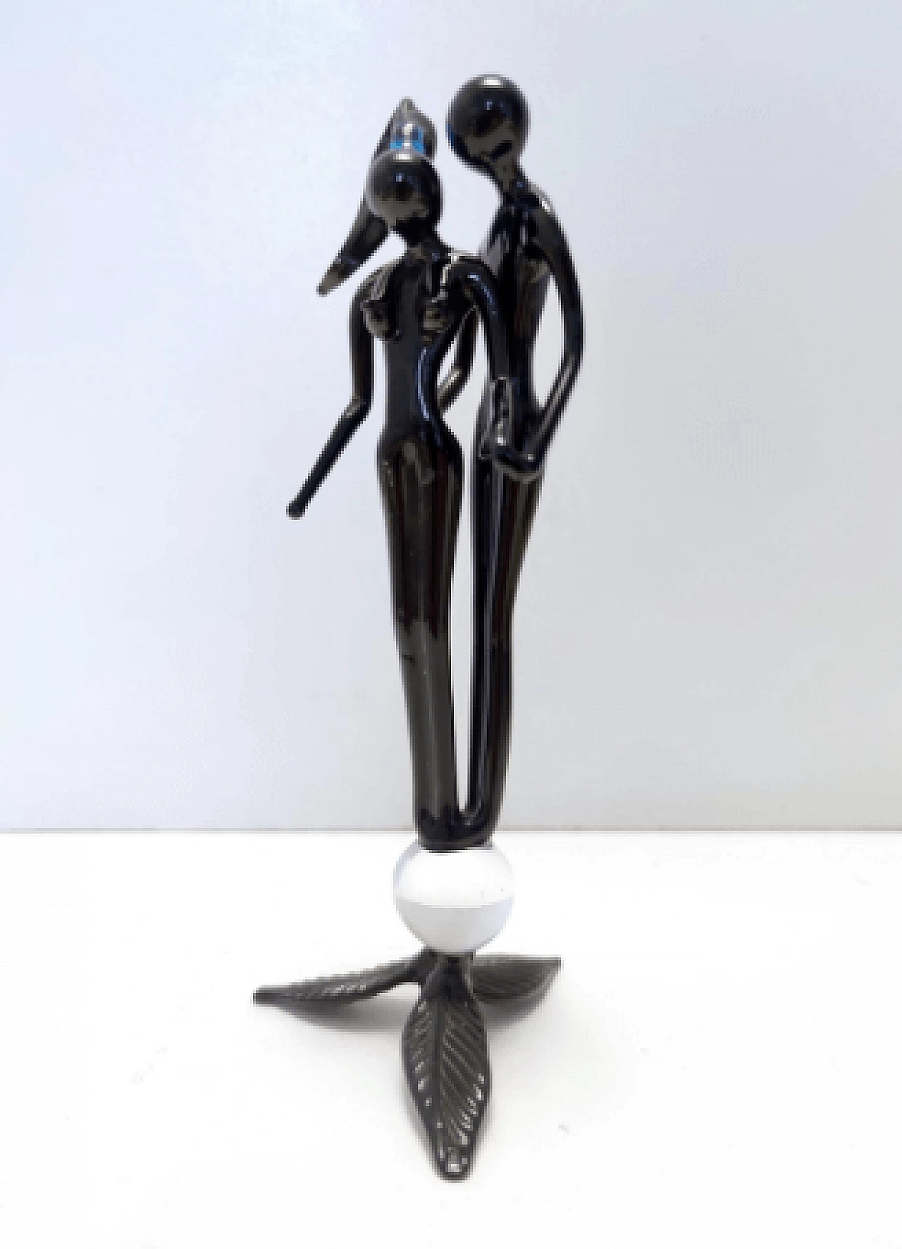 Black Murano glass sculpture of pair of figures, 1990s 4