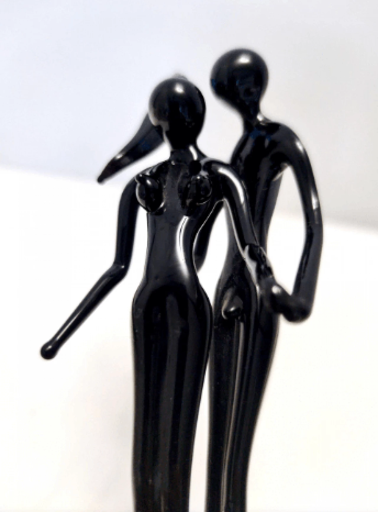 Black Murano glass sculpture of pair of figures, 1990s 9