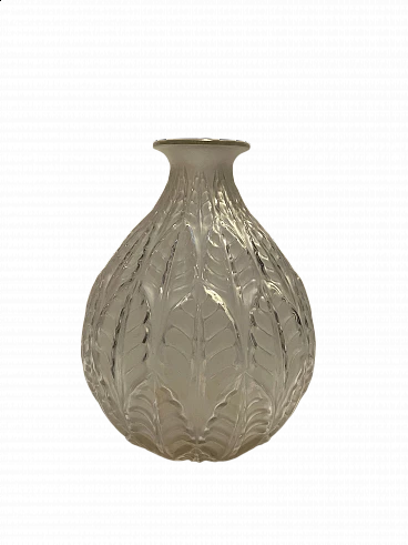 Malesherbes vase in clear glass by Rene Lalique, 1927