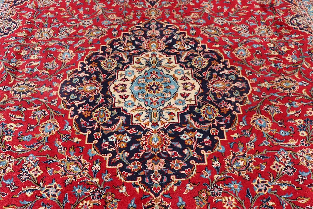 Hand-knotted wool Kashan carpet, 1980s 5