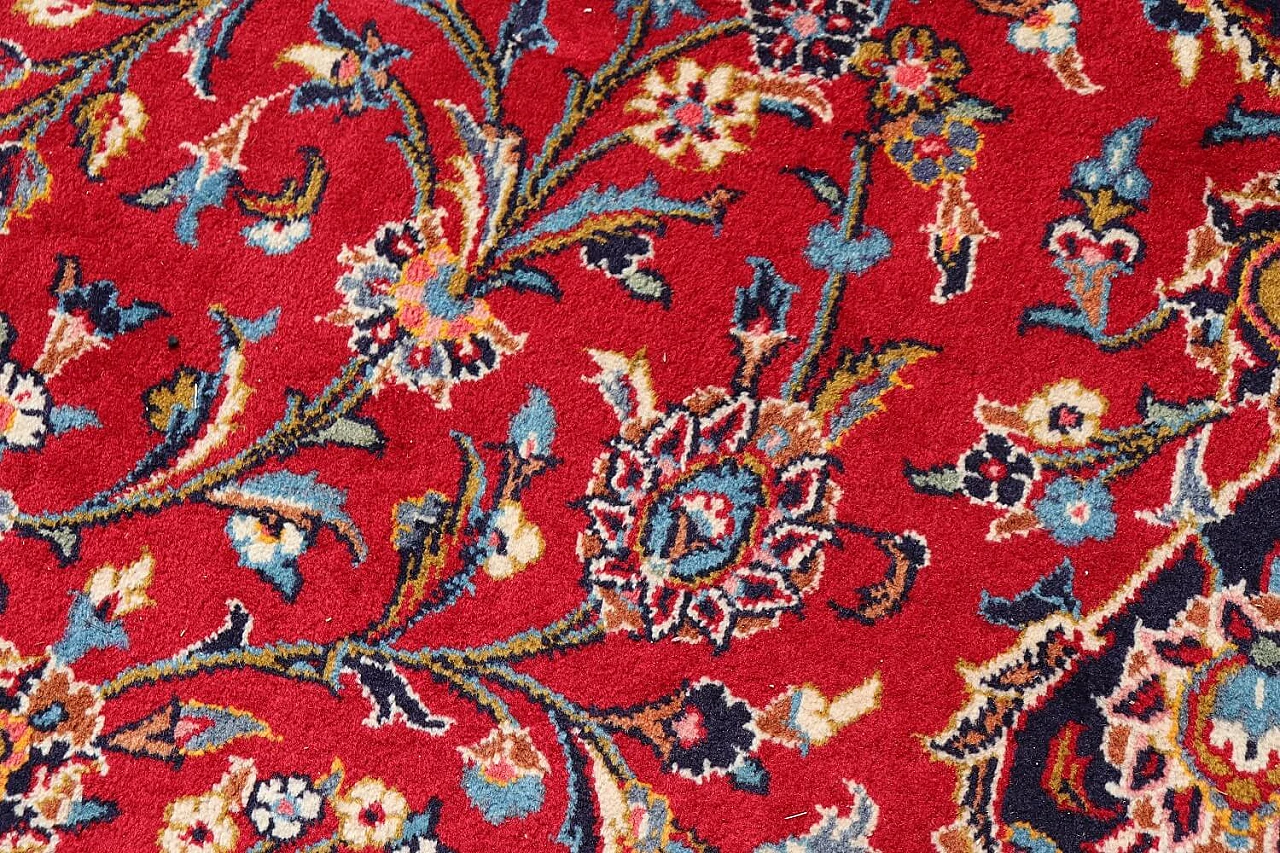 Hand-knotted wool Kashan carpet, 1980s 6