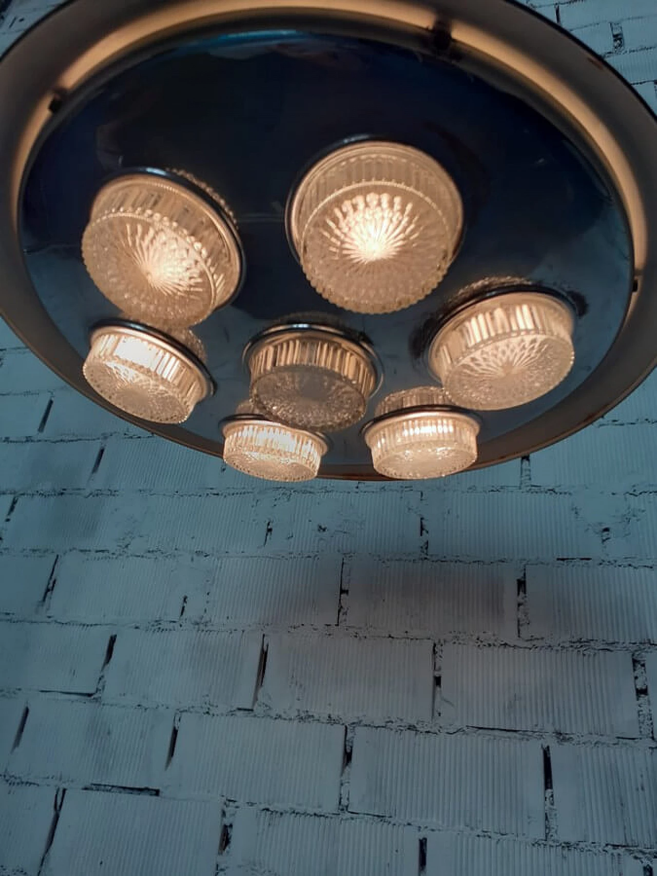 Lampadario a sospensione in ferro verniciato a sette luci, anni '60 12