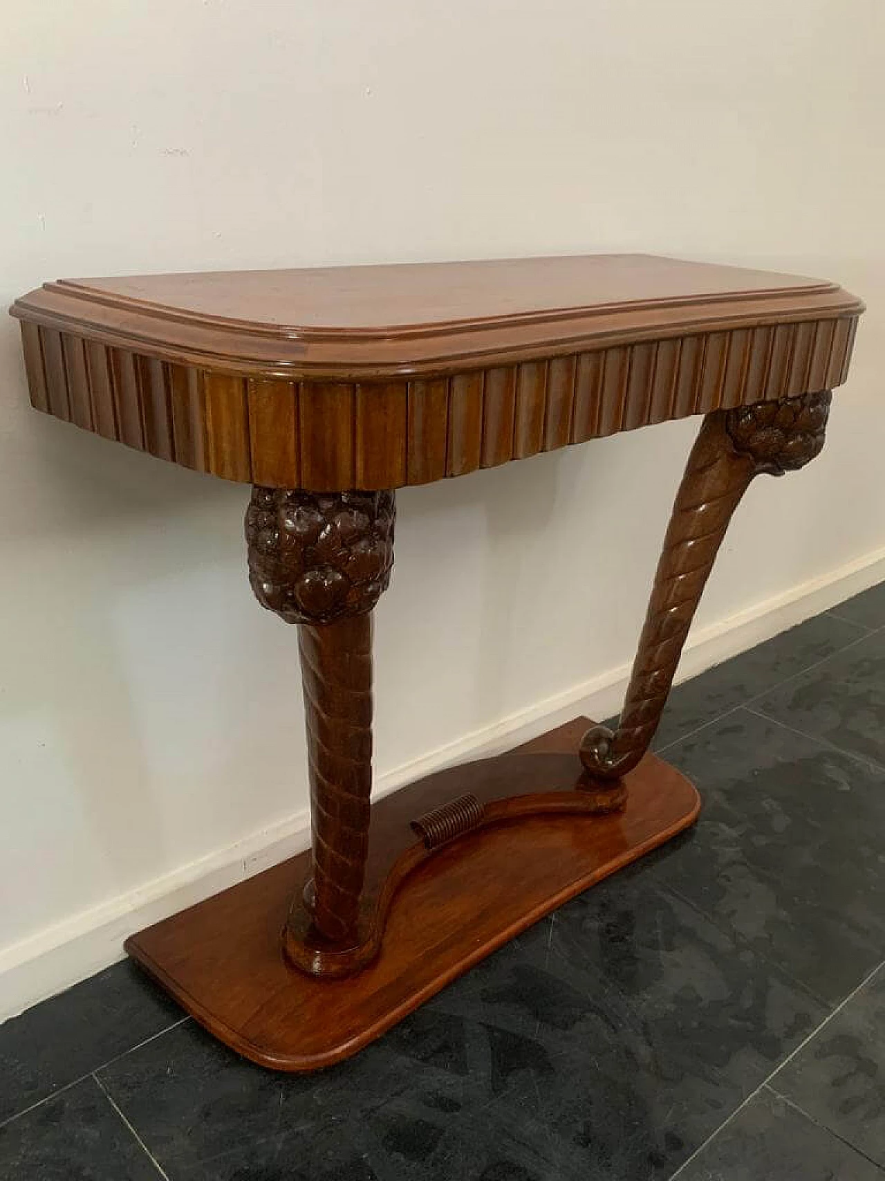 Pair of Art Deco console tables with cornucopia-shaped pilasters, 1930s 3