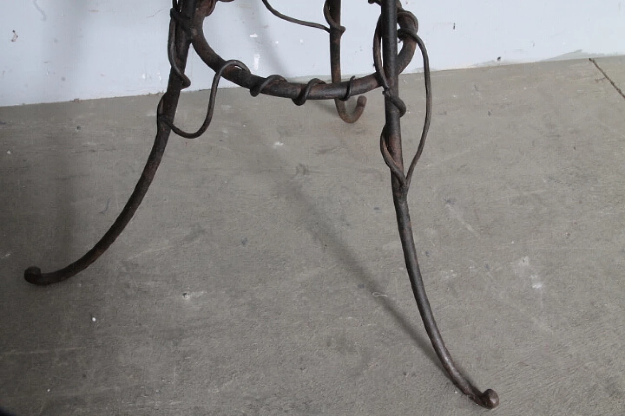 Alzatina fioriera in ferro battuto con rose, anni '30 8