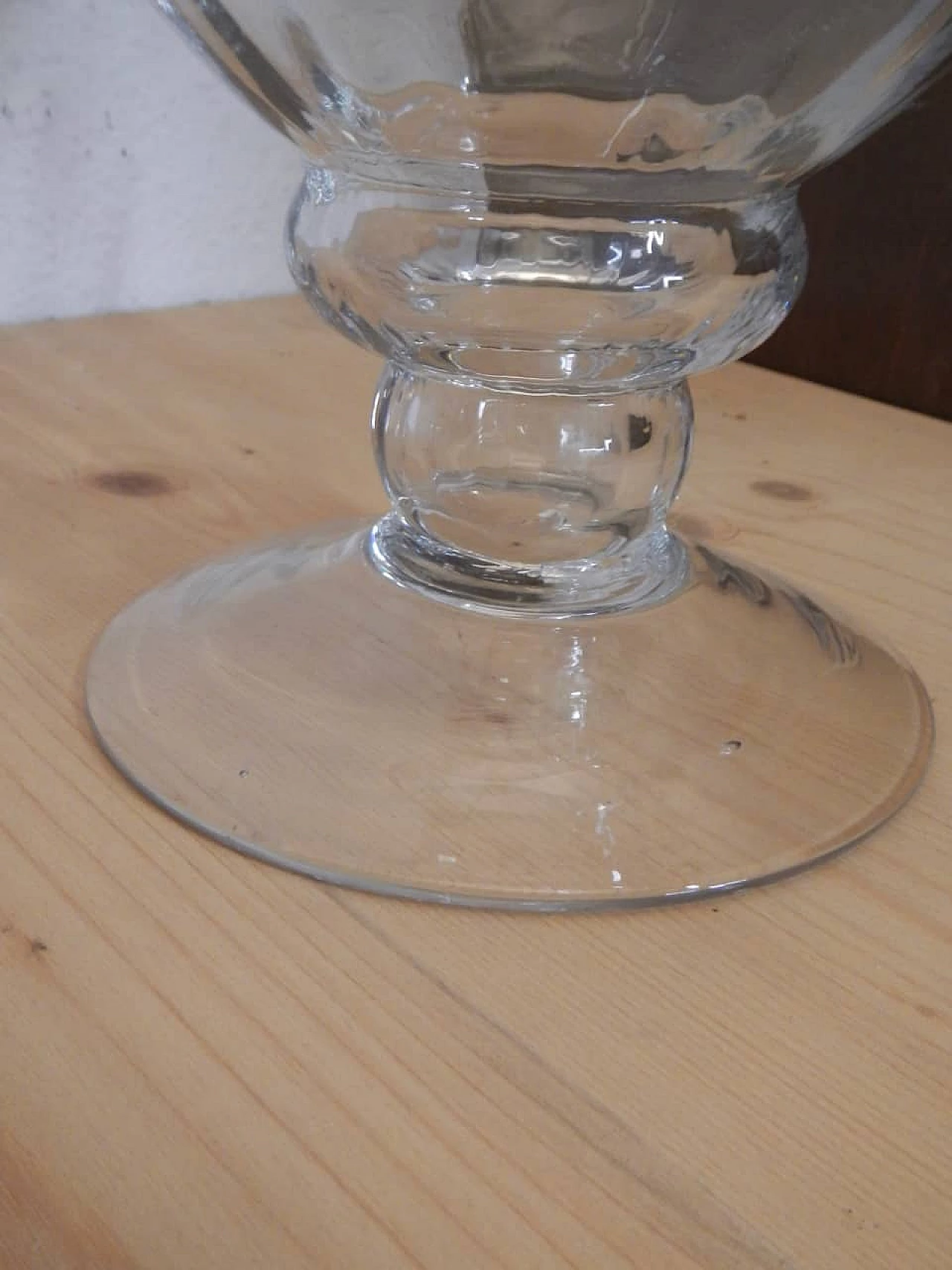 Glass vase with lid, 1980s 10