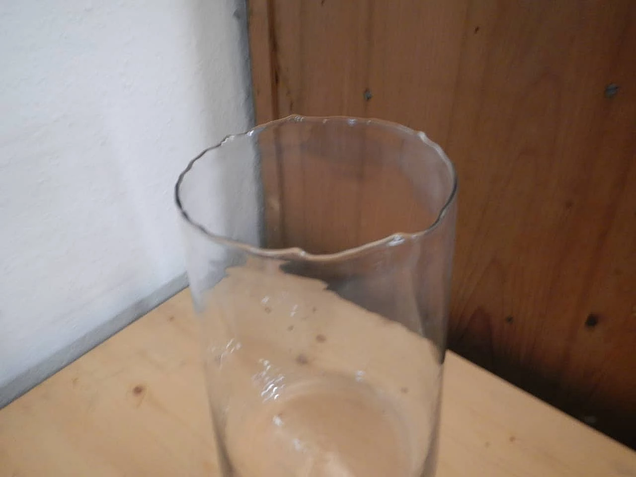 Cylindrical glass vase with wavy edge, 1980s 5