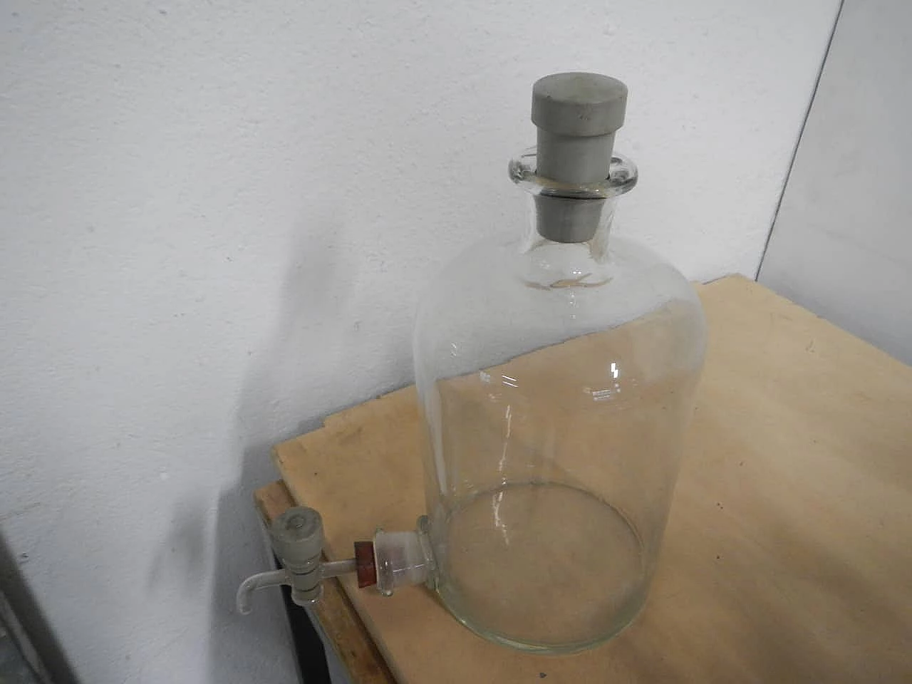 Chemistry laboratory vase, 1970s 1