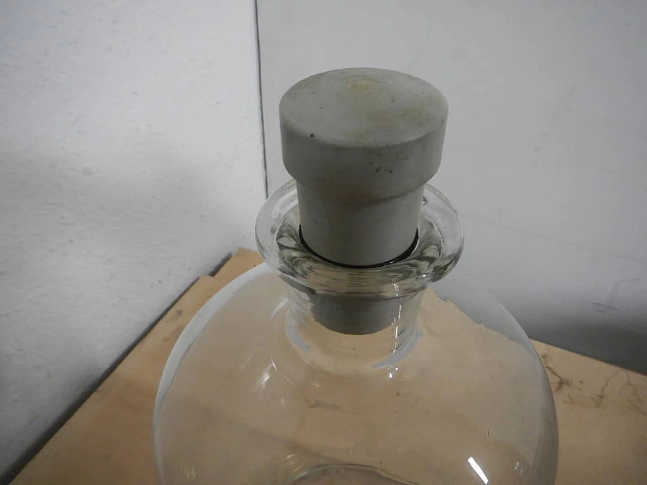 Chemistry laboratory vase, 1970s 6