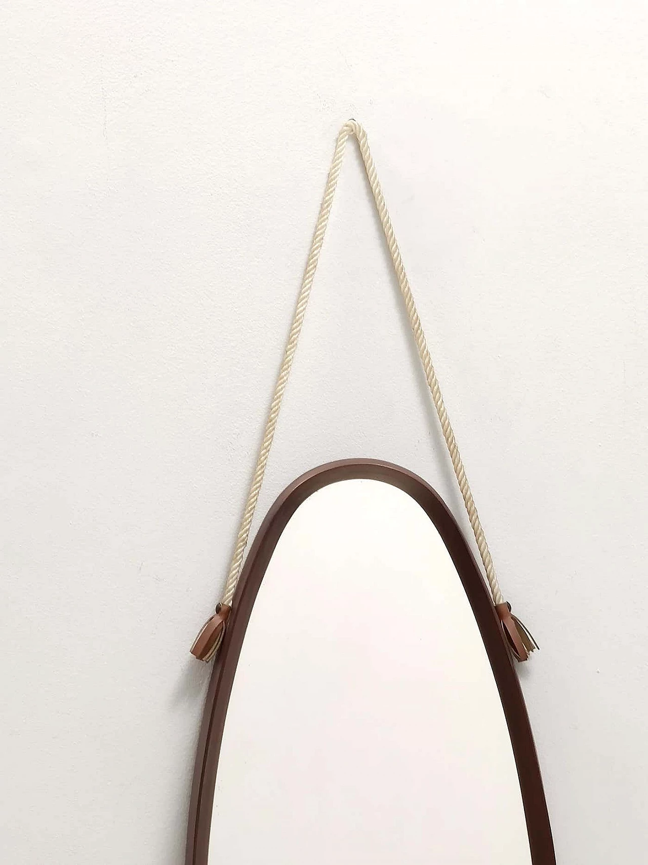 Specchio da parete ovale con cornice in faggio ebanizzato e corda in nylon, anni '50 5