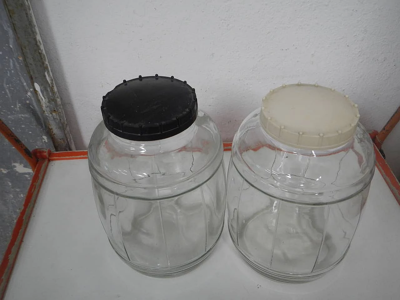 Pair of glass and plastic store jars by SAV Italia, 1970s 2