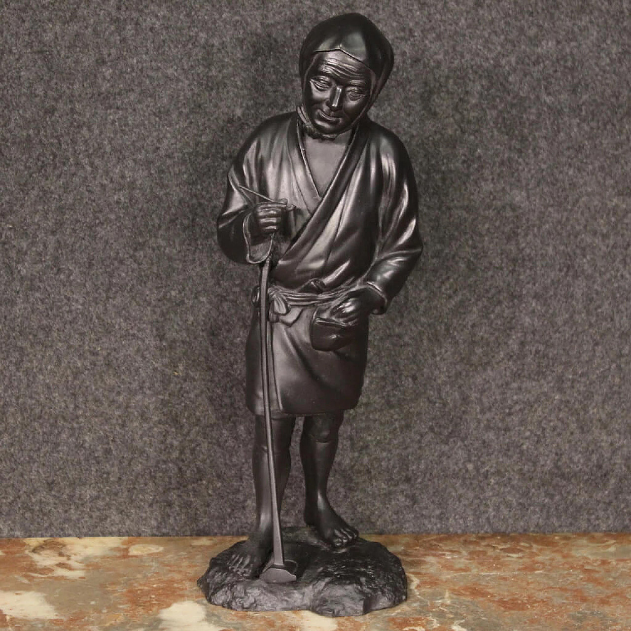 Oriental sculpture in chiselled bronze depicting a peasant, 1960s 1