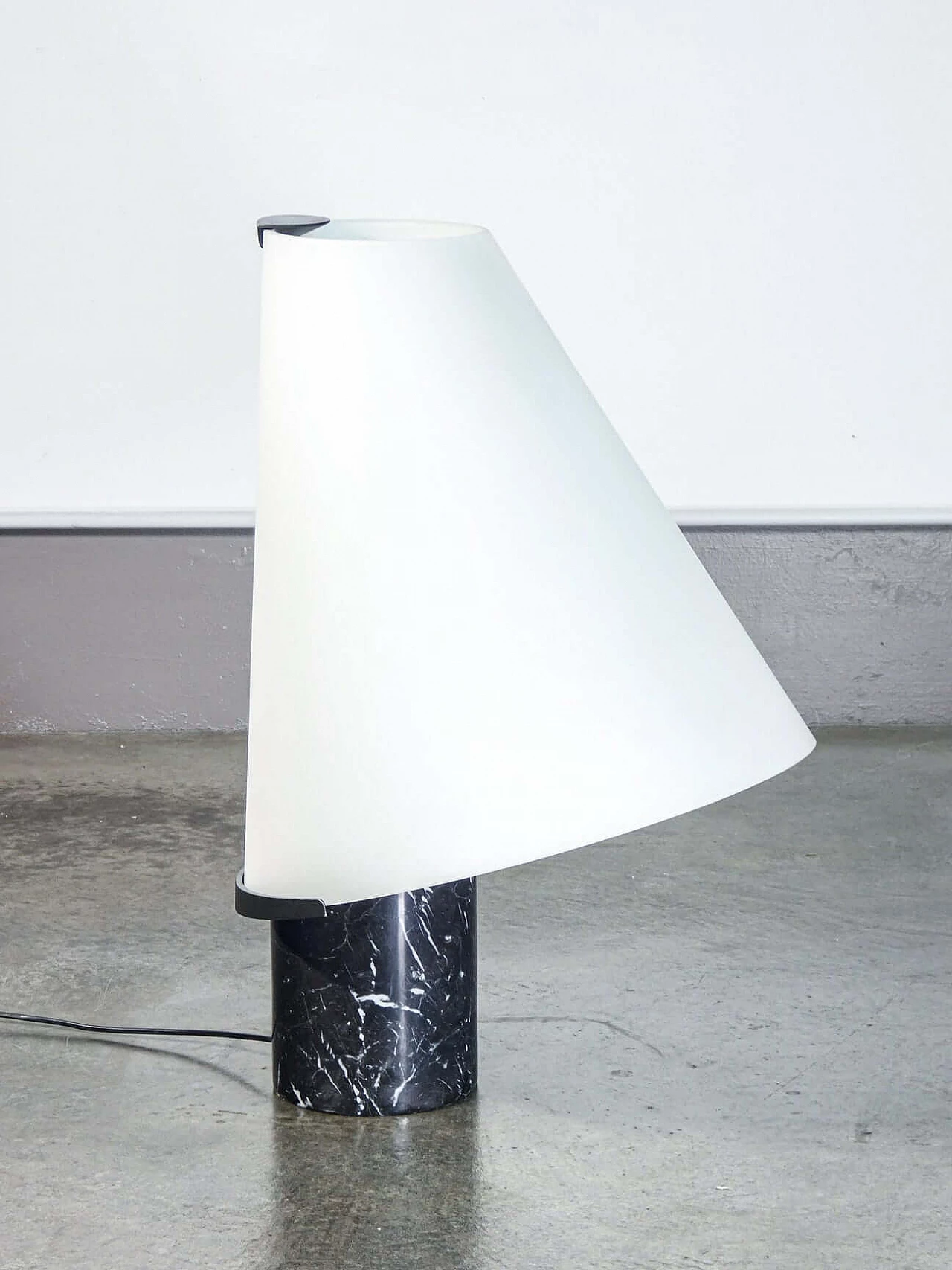 Micene table lamp by Renato Toso & Noti Massari for Leucos, 1990s 1