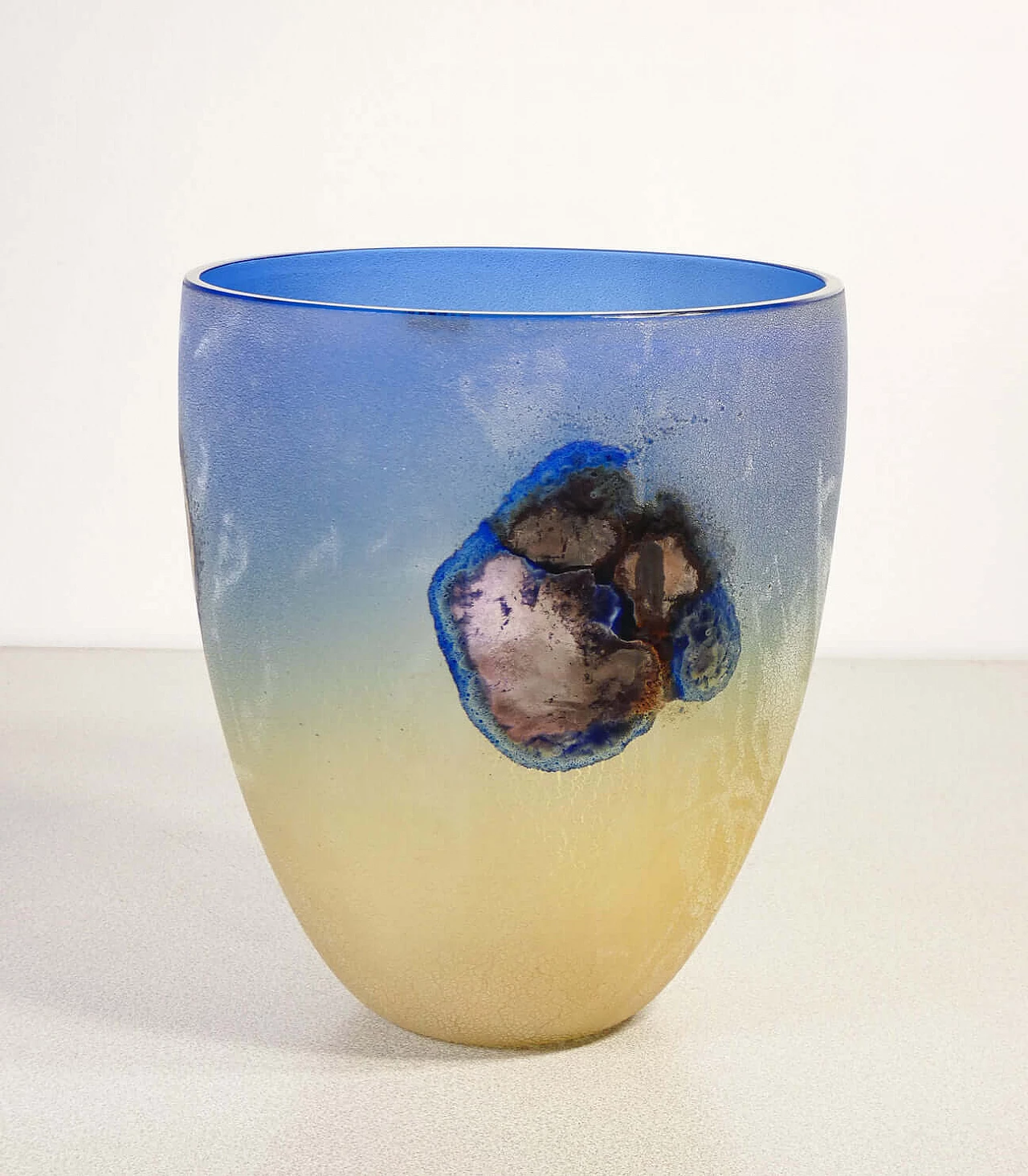 Scavo vase in blown glass by Alfredo Barbini, 1970s 4