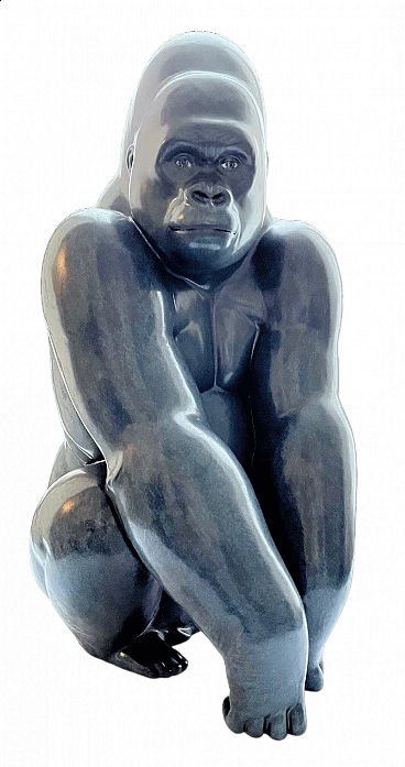 Scultura gorilla in gres di Marco Antonio Noguerón per Lladró, anni 2000