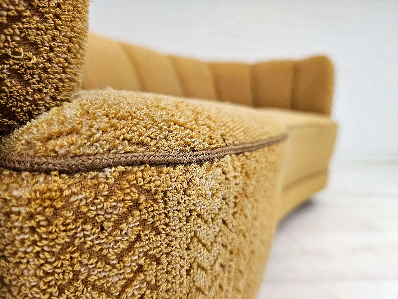 Danish Banana three-seater sofa in honey-coloured fabric, 1960s 10