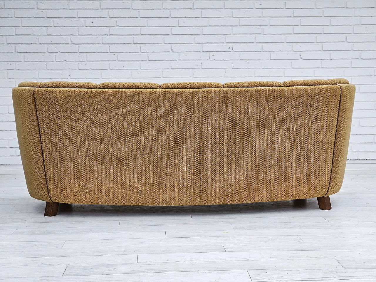Danish Banana three-seater sofa in honey-coloured fabric, 1960s 14