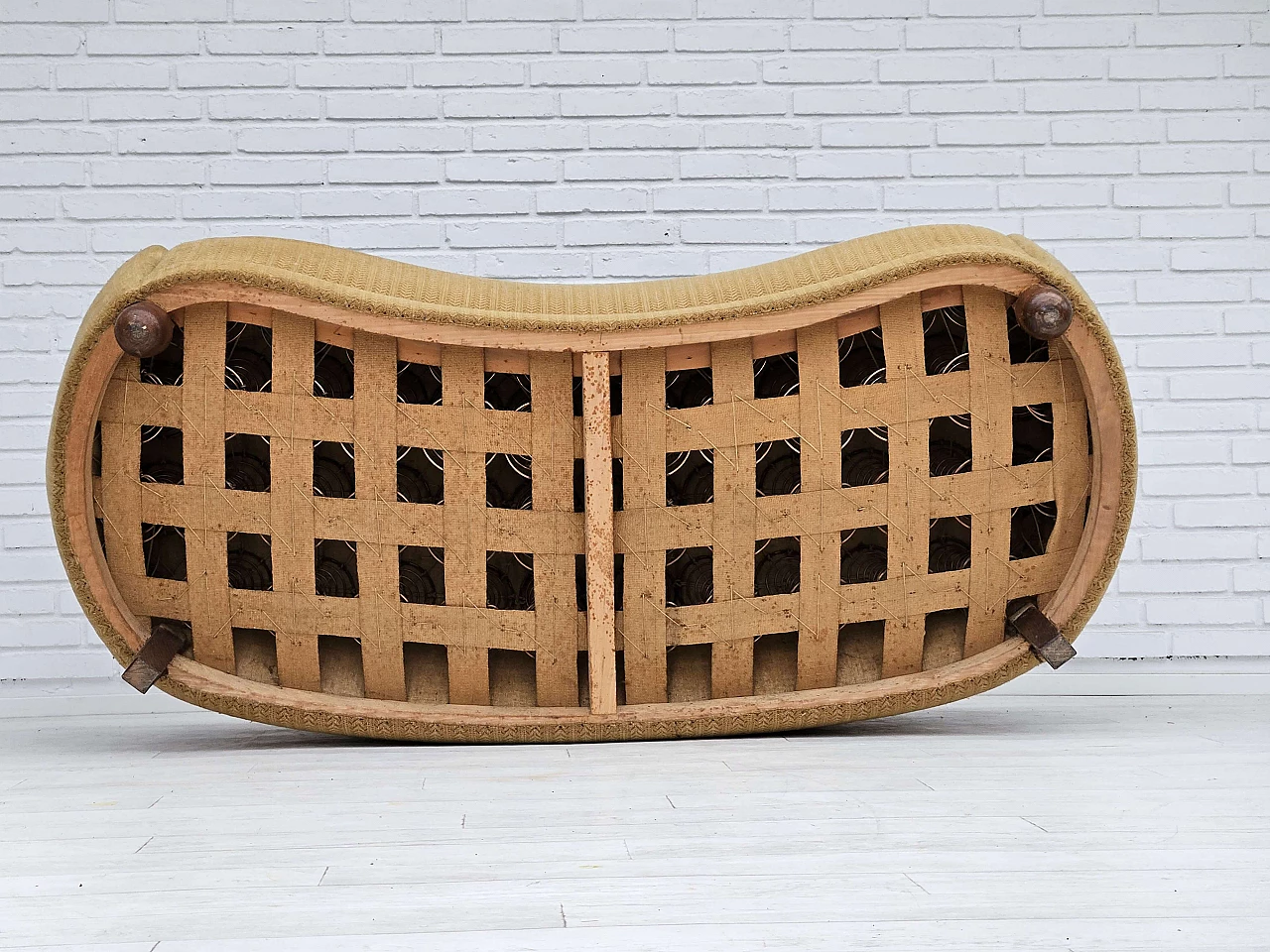 Danish Banana three-seater sofa in honey-coloured fabric, 1960s 18