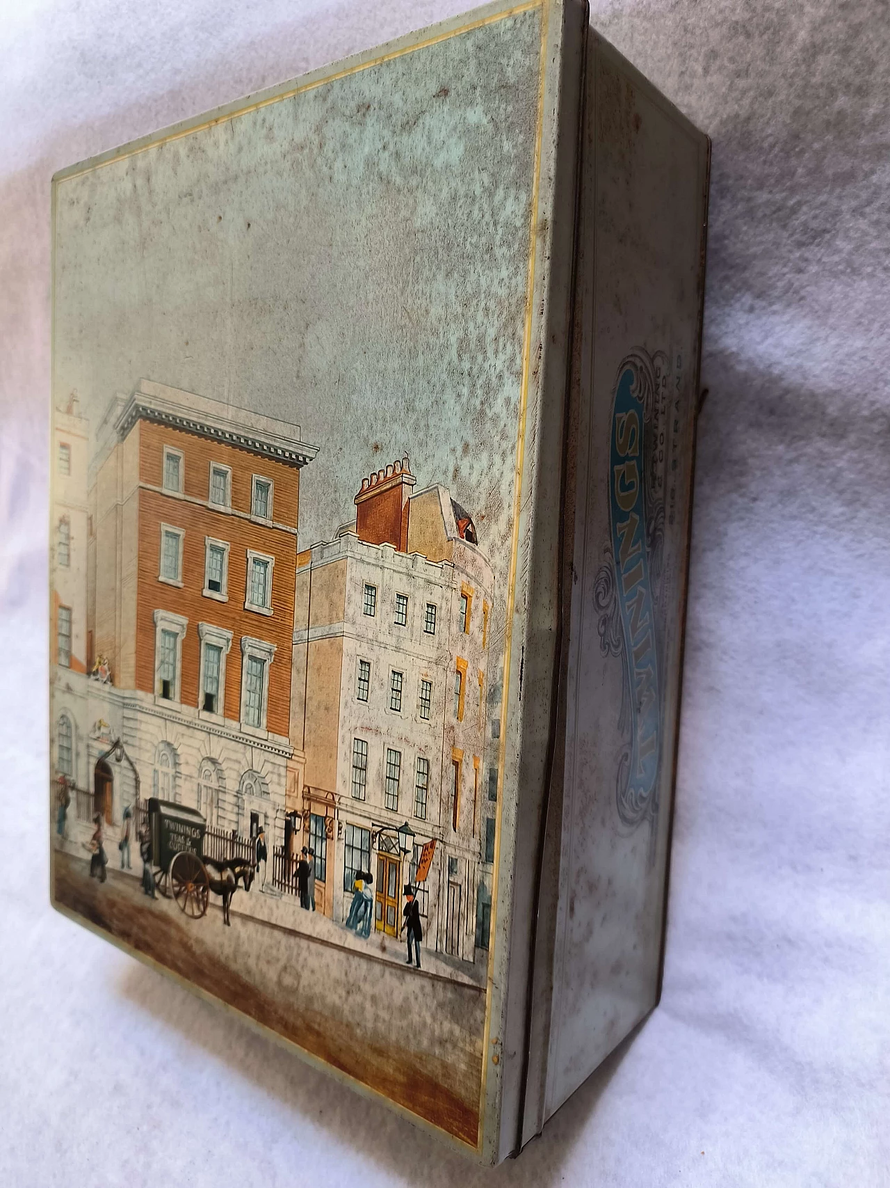 100 Scatole pubblicitarie in latta litografate XX sec 13