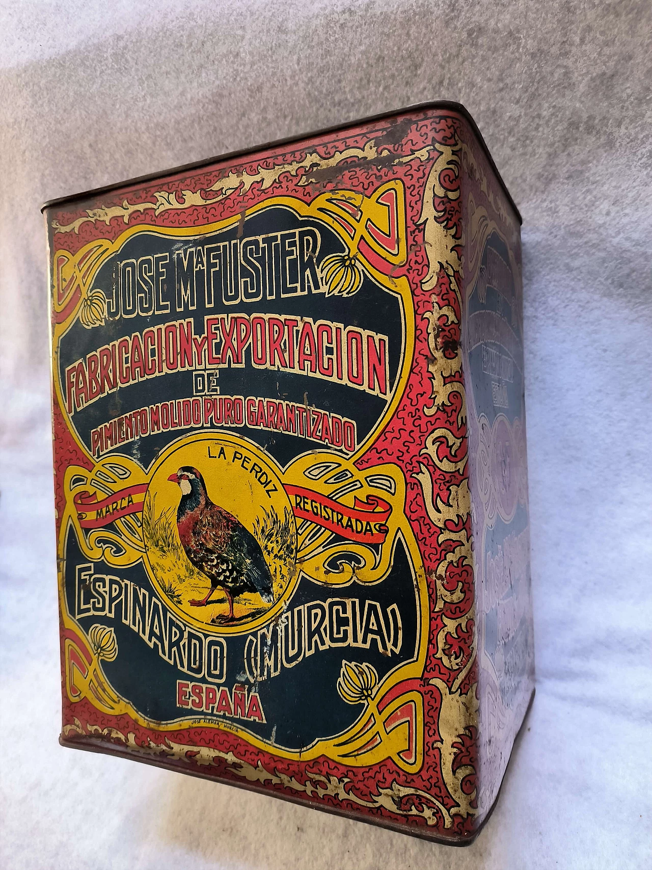 100 Scatole pubblicitarie in latta litografate XX sec 21