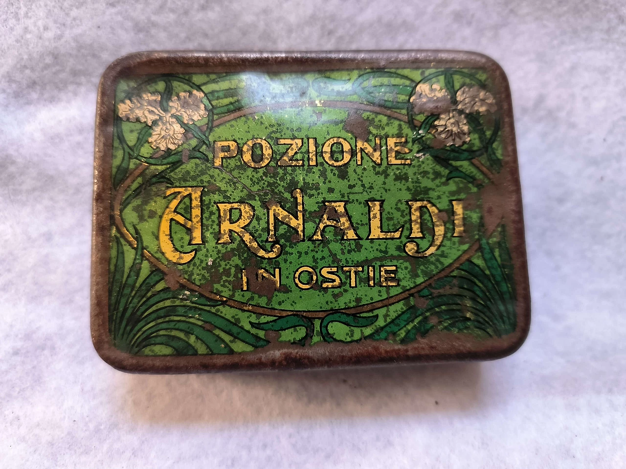 100 Scatole pubblicitarie in latta litografate XX sec 24