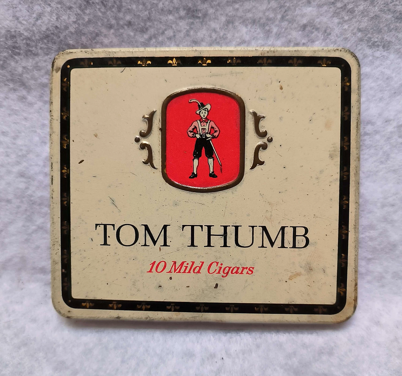 100 Scatole pubblicitarie in latta litografate XX sec 79