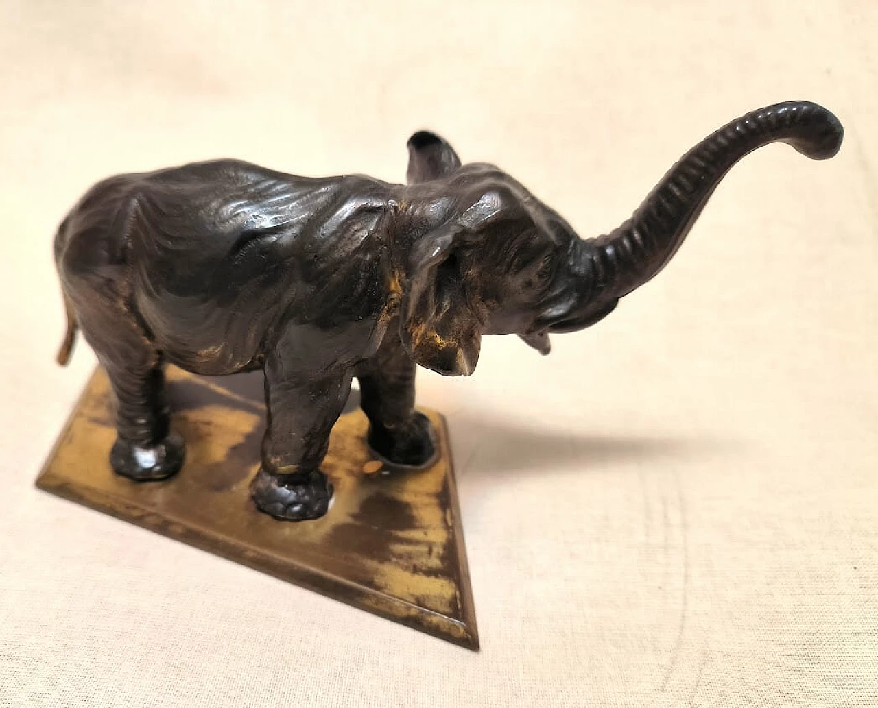 Elefante fermacarte in bronzo, anni '30 4