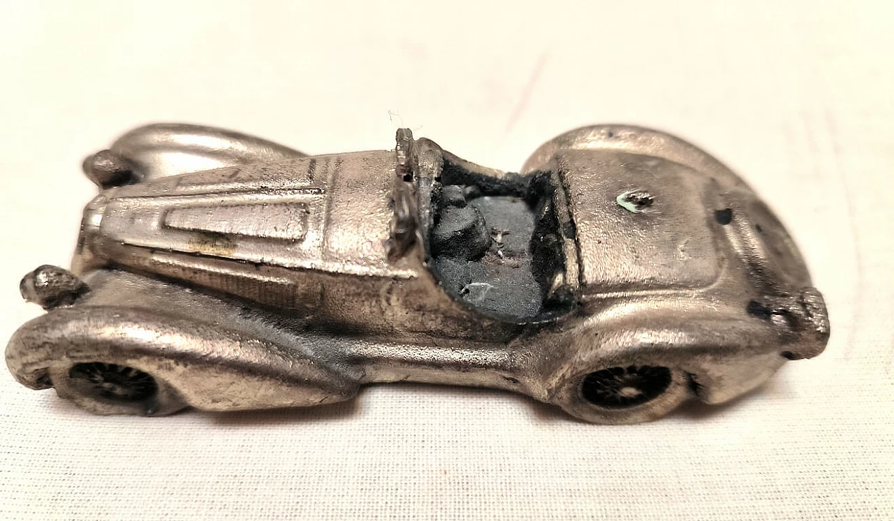 Modellino di auto Spider in metallo argentato, anni '30 2