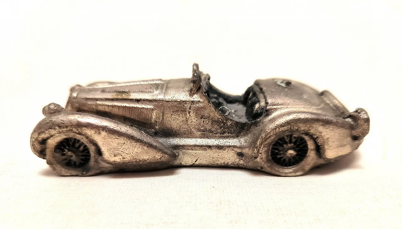 Modellino di auto Spider in metallo argentato, anni '30 3