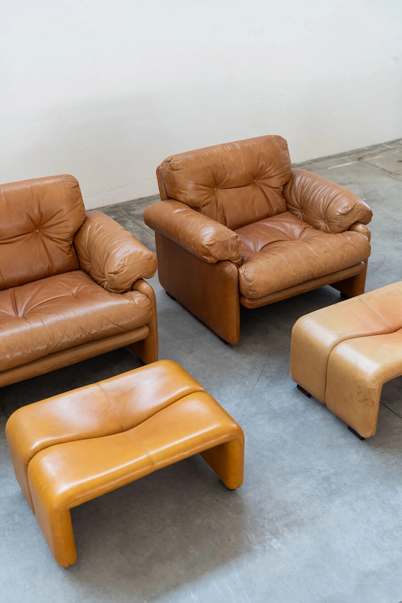 Pair of Coronado armchairs with poufs by Afra and Tobia Scarpa for B&B Italia, 1970s 23