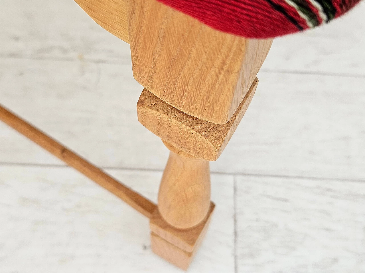 6 Danish chairs in oak and wool, 1970s 5