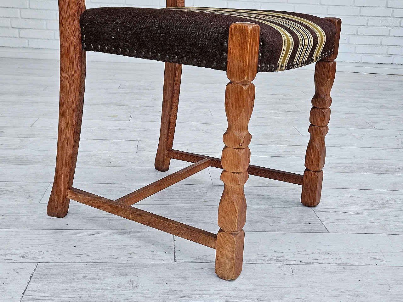 6 Danish chairs in oak and brown wool, 1970s 9