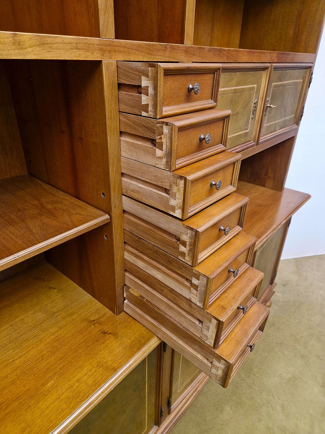 Florentine style national walnut and olive green leather bookcase, 1980s 4