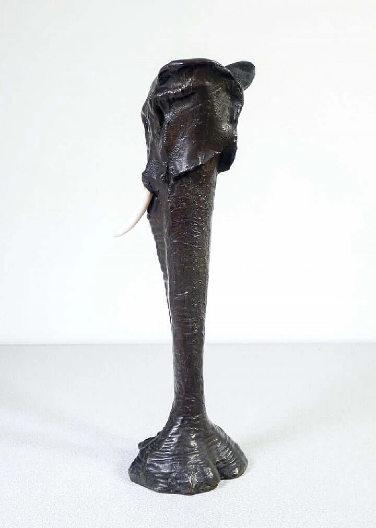 Vaso in bronzo a testa di elefante di Louis Loiseau-Rousseau, inizio '900 7