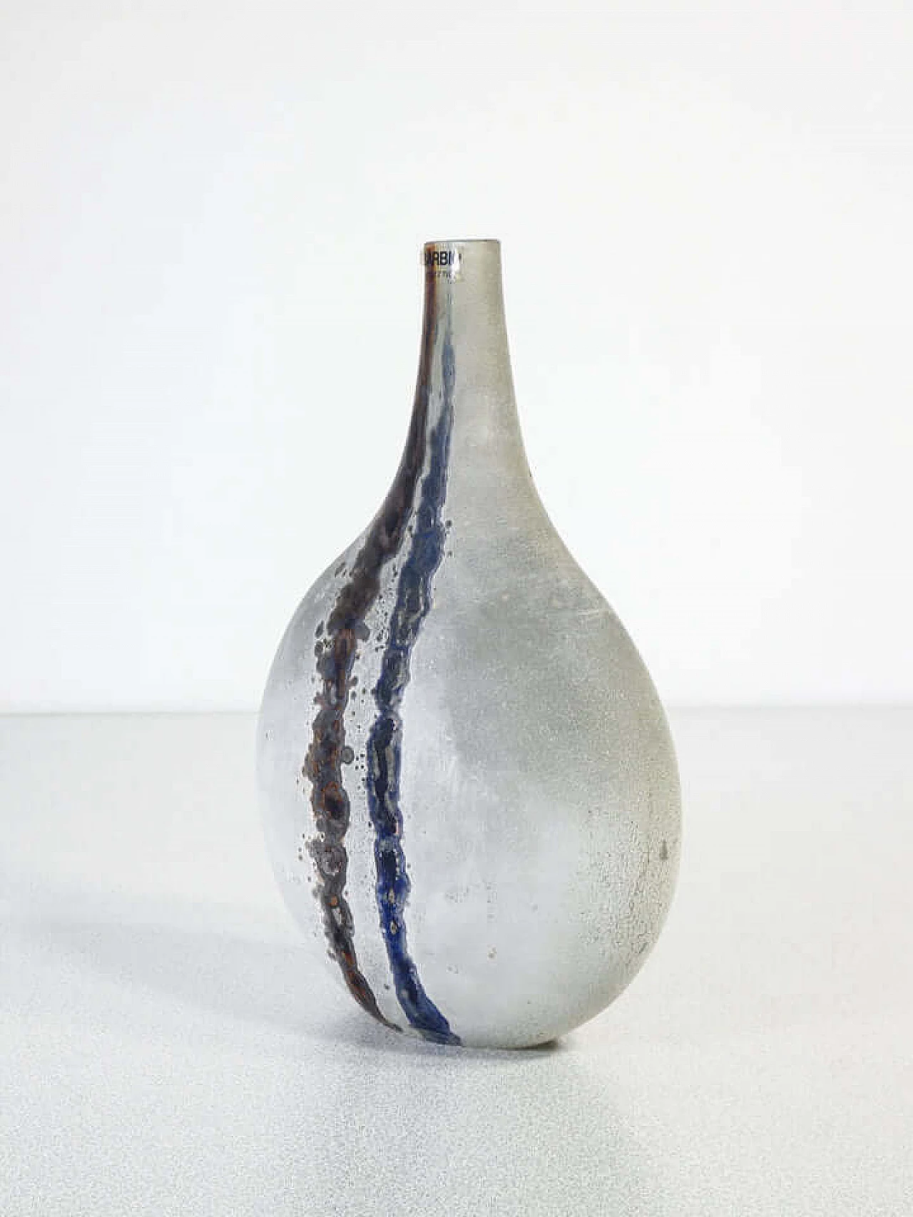 Blown sonoro glass Scavo vase by Alfredo Barbini, 1970s 3