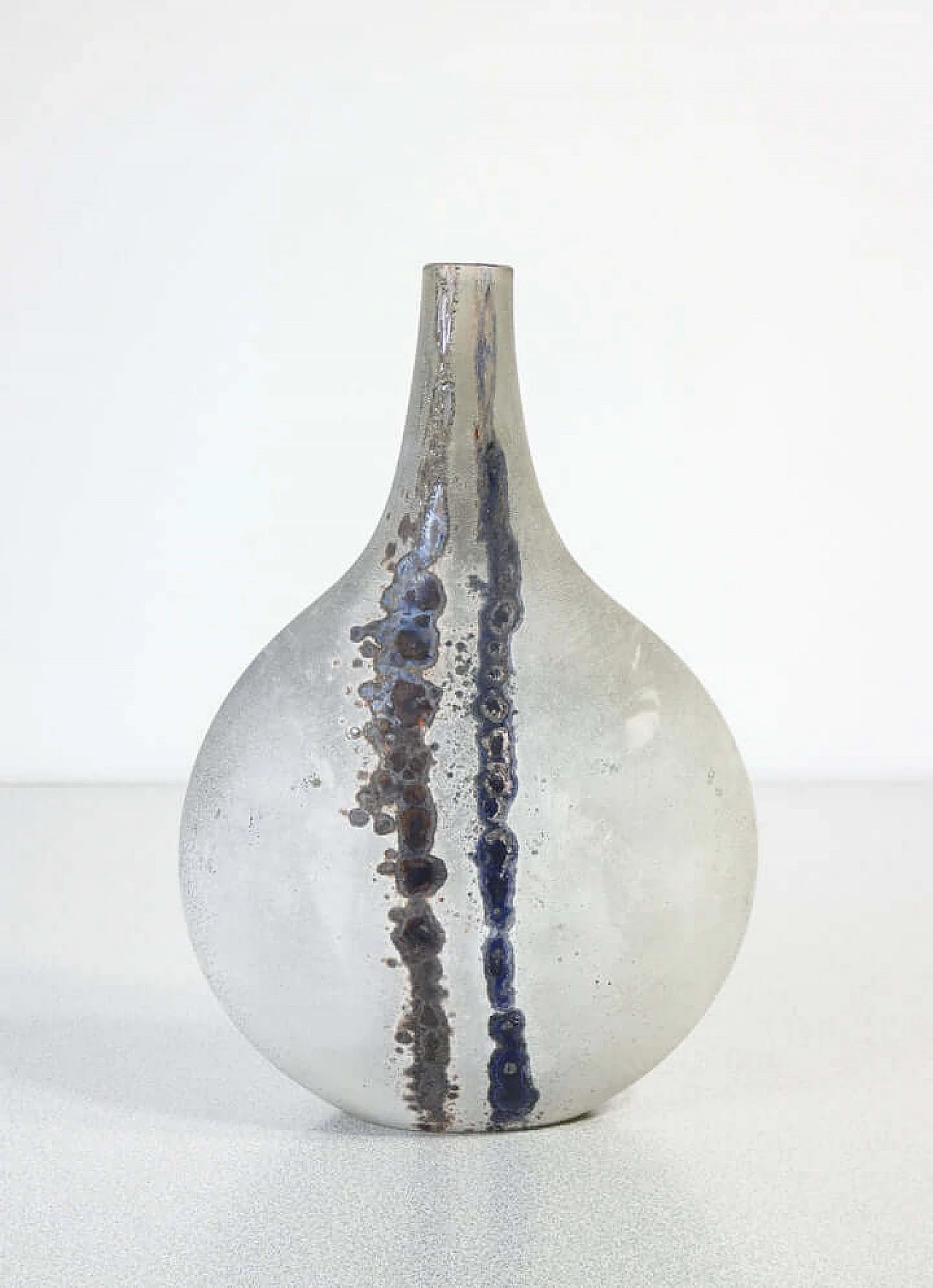Blown sonoro glass Scavo vase by Alfredo Barbini, 1970s 5